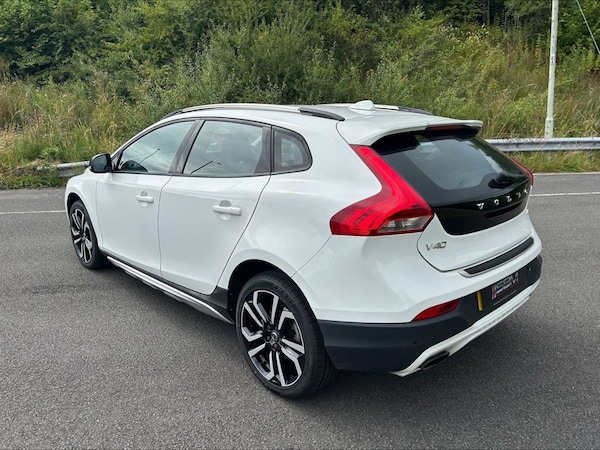 Used Volvo V40 Cross Country 2016 for sale - 75254031: Photo 7
