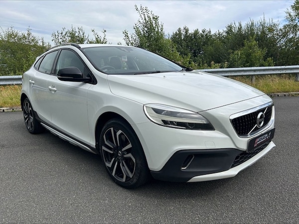 Used Volvo V40 Cross Country 2016 for sale - 75254031: Photo 8
