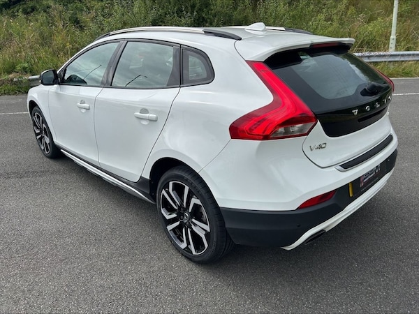 Used Volvo V40 Cross Country 2016 for sale - 75254031: Photo 9