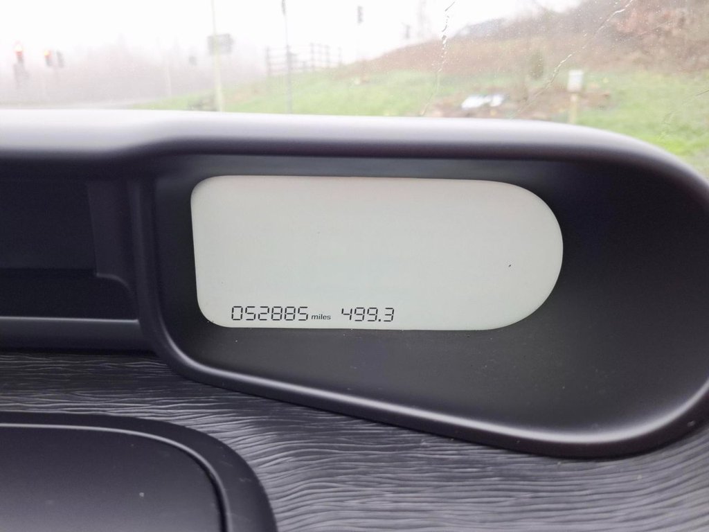 Used Citroen C3 Picasso 2016 for sale - 77681131: Photo 11