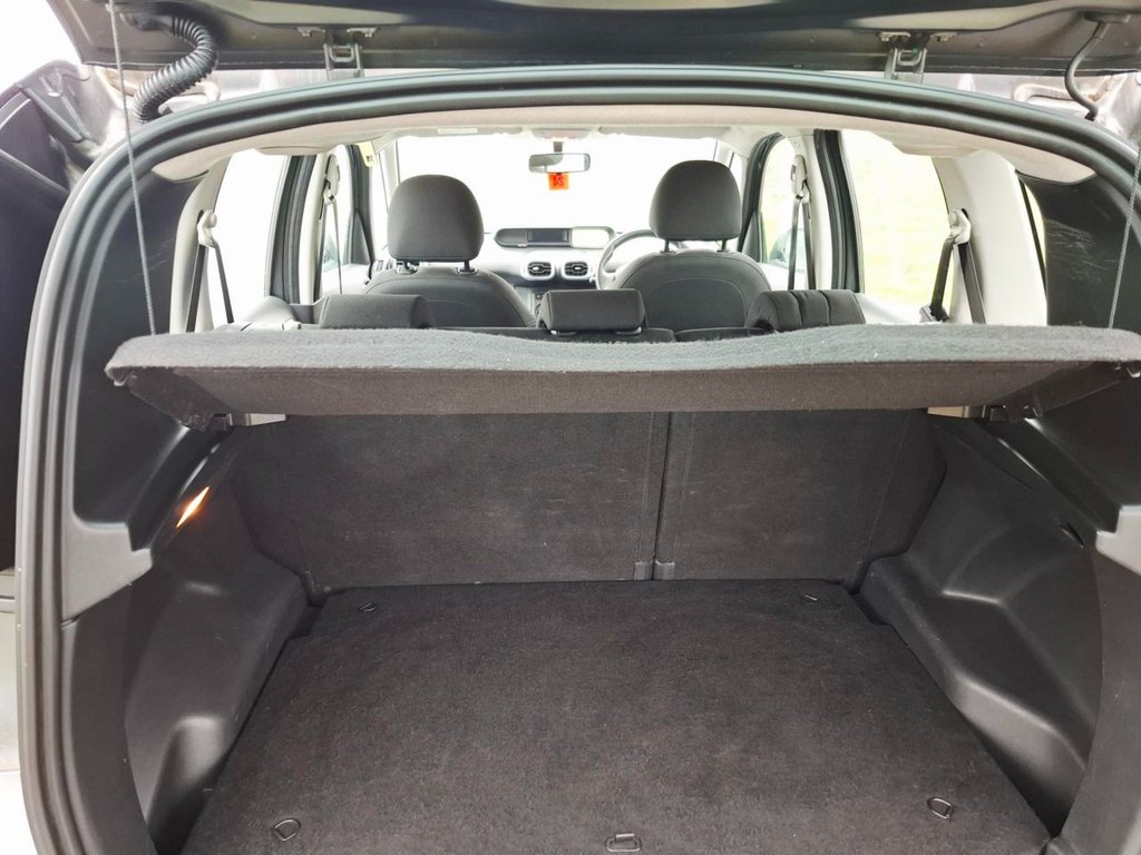 Used Citroen C3 Picasso 2016 for sale - 77681131: Photo 21