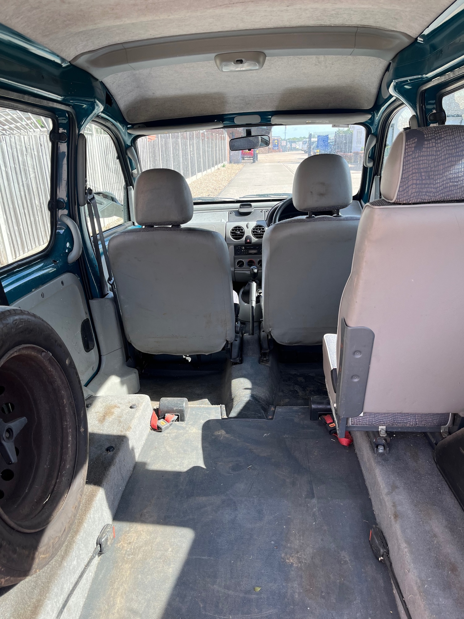 Used Renault Kangoo 2002 for sale - 76263669: Photo 10