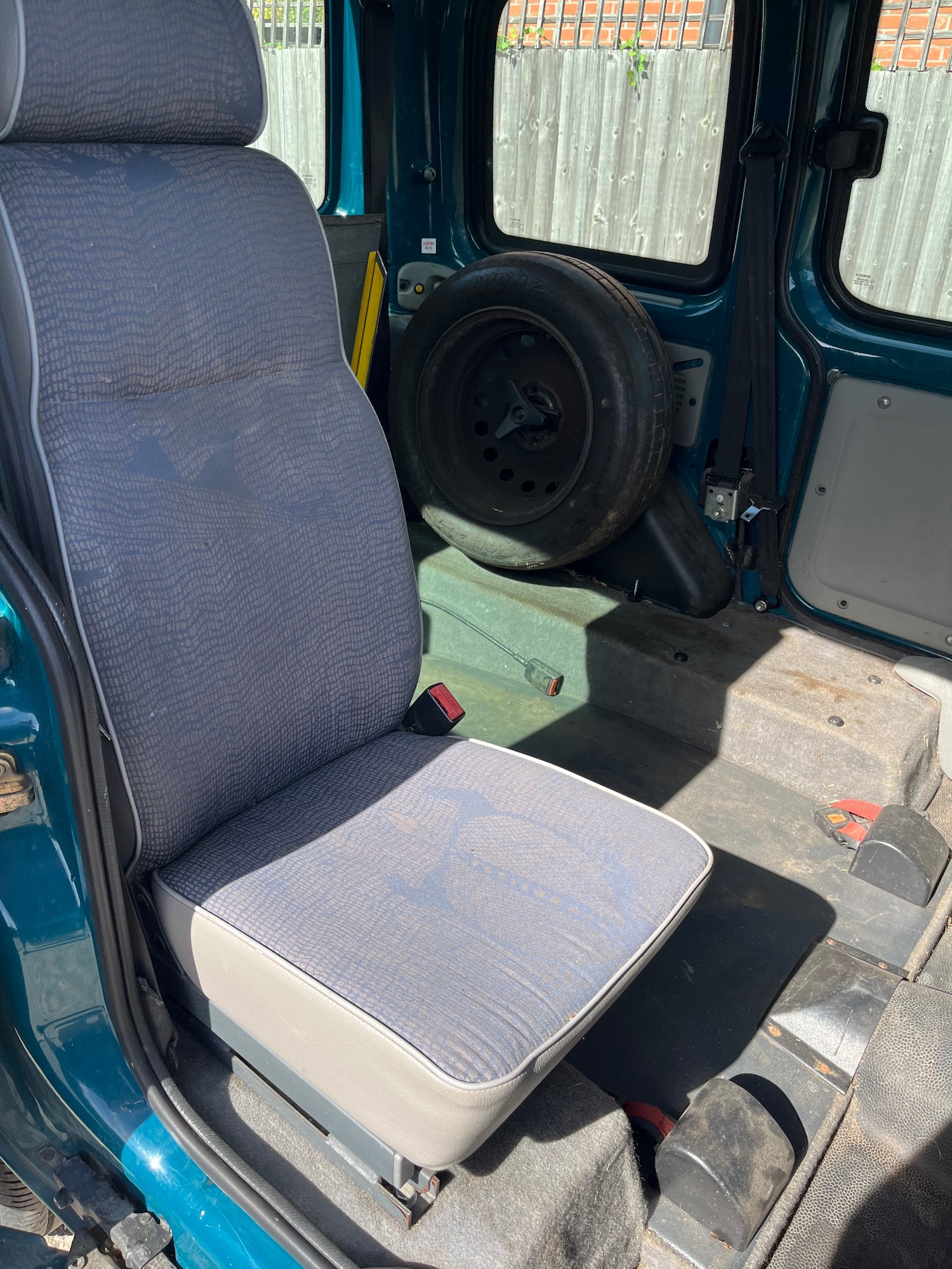 Used Renault Kangoo 2002 for sale - 76263669: Photo 12