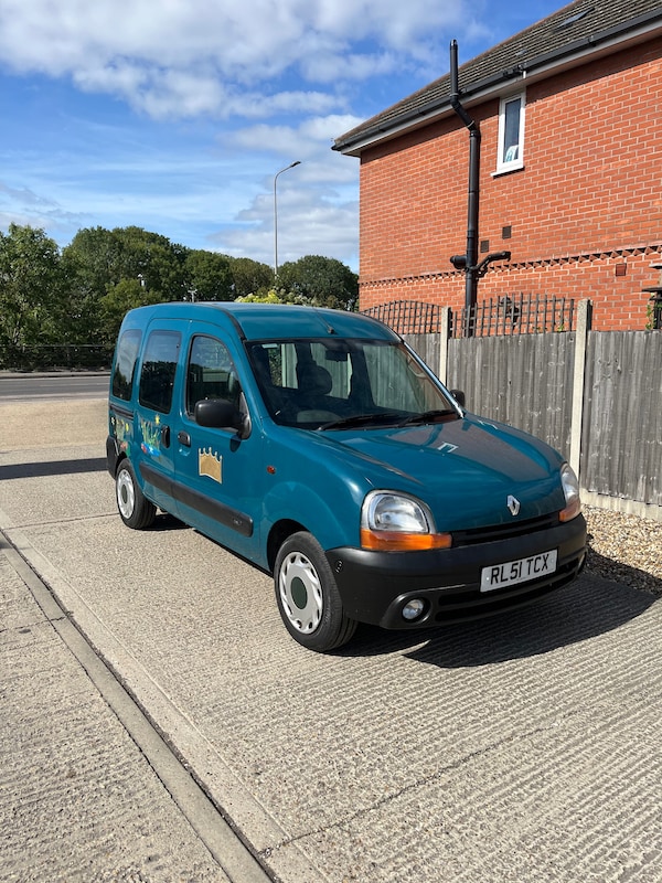 Used Renault Kangoo 2002 for sale - 76263669: Photo 2