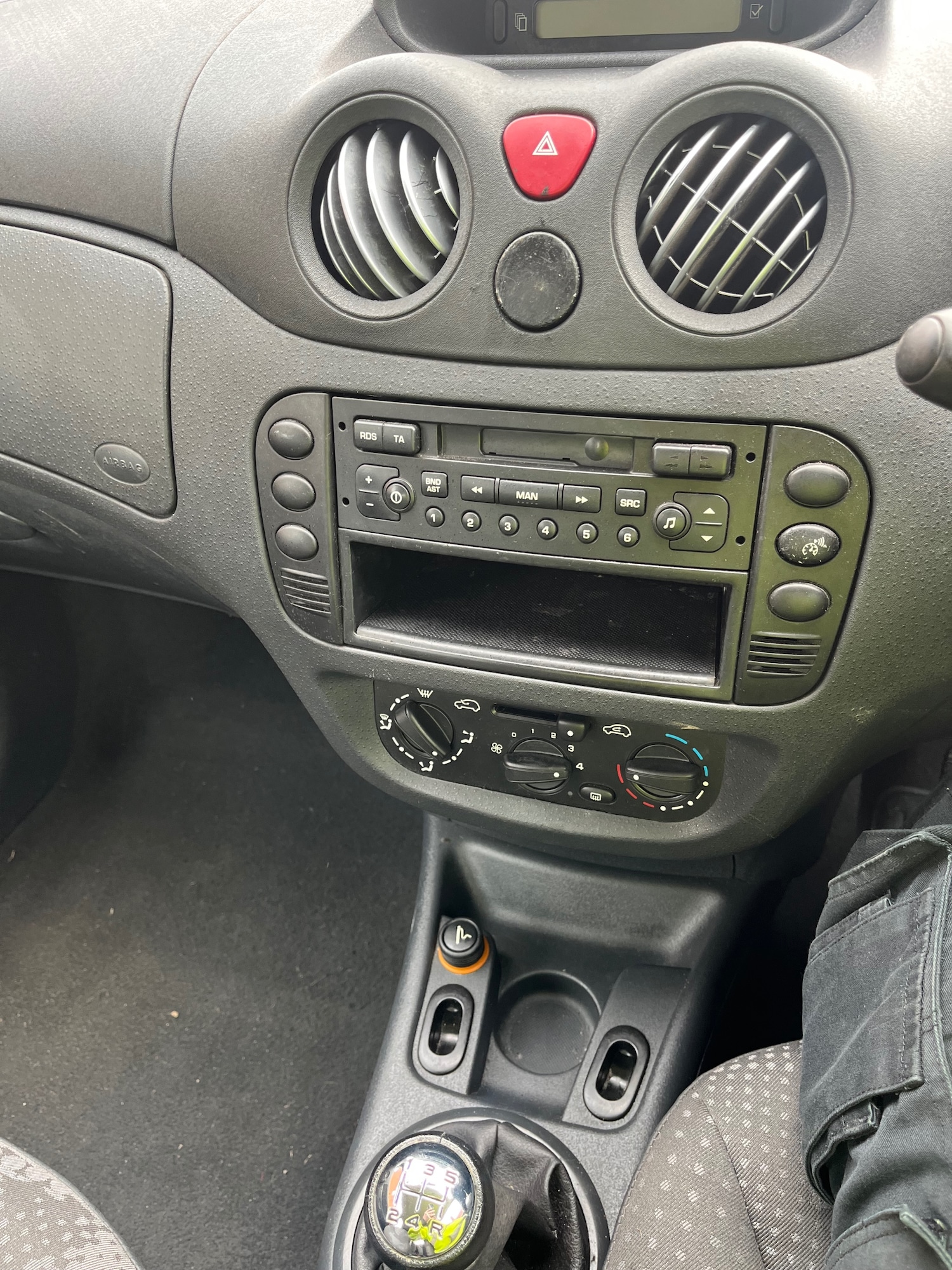 Used Citroen C2 2004 for sale - 77918045: Photo 15