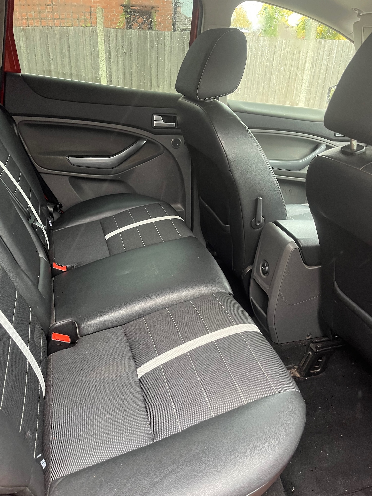 Used Ford Kuga 2011 for sale - 76319476: Photo 17