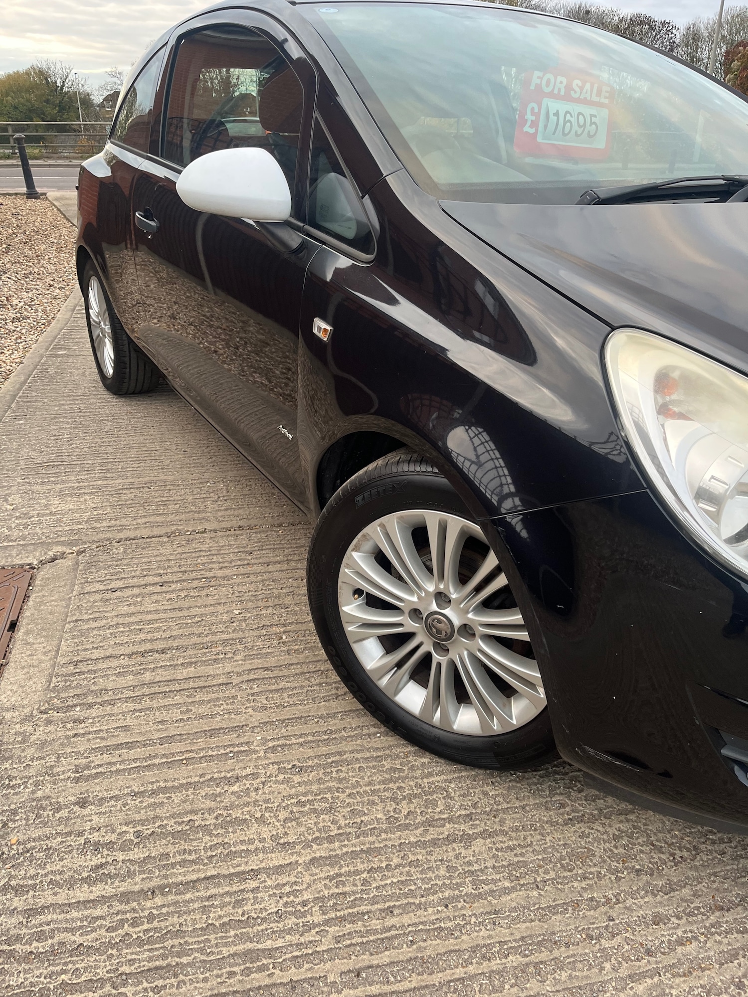 Used Vauxhall Corsa 2008 for sale - 76531461: Photo 4