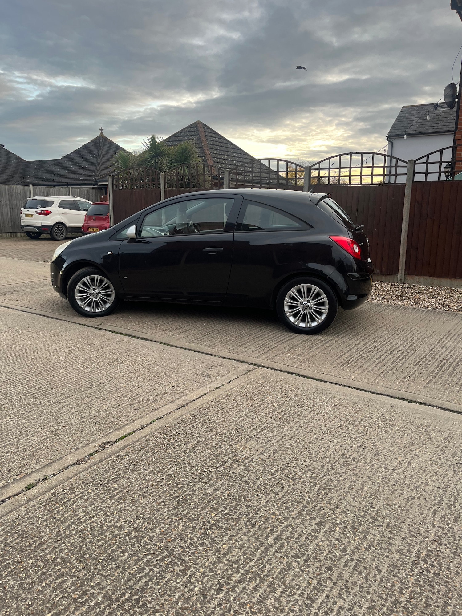 Used Vauxhall Corsa 2008 for sale - 76531461: Photo 8