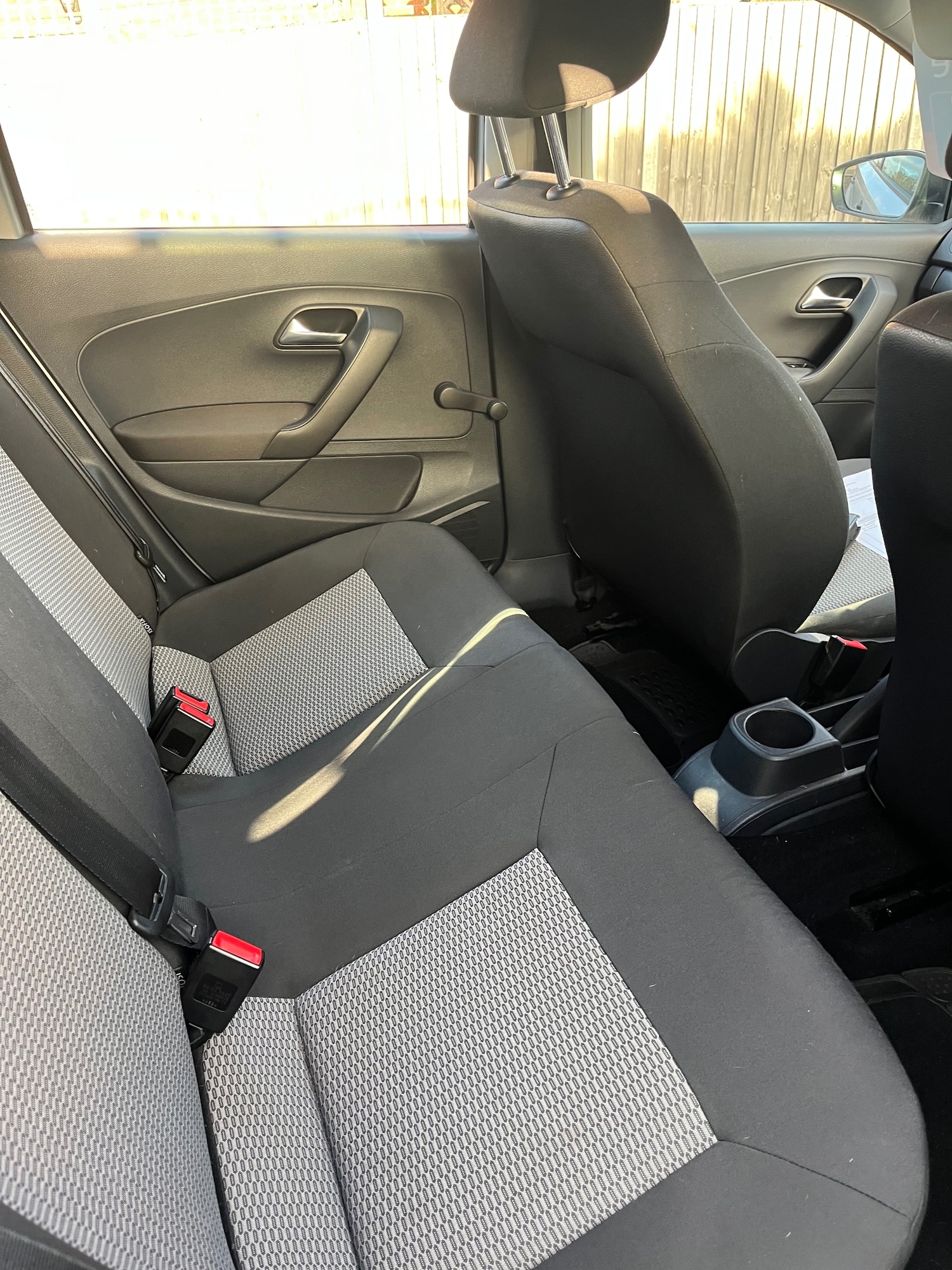 Used Volkswagen Polo 2011 for sale - 76916271: Photo 17