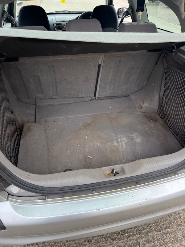 Used Nissan Almera 2000 for sale - 76265954: Photo 9