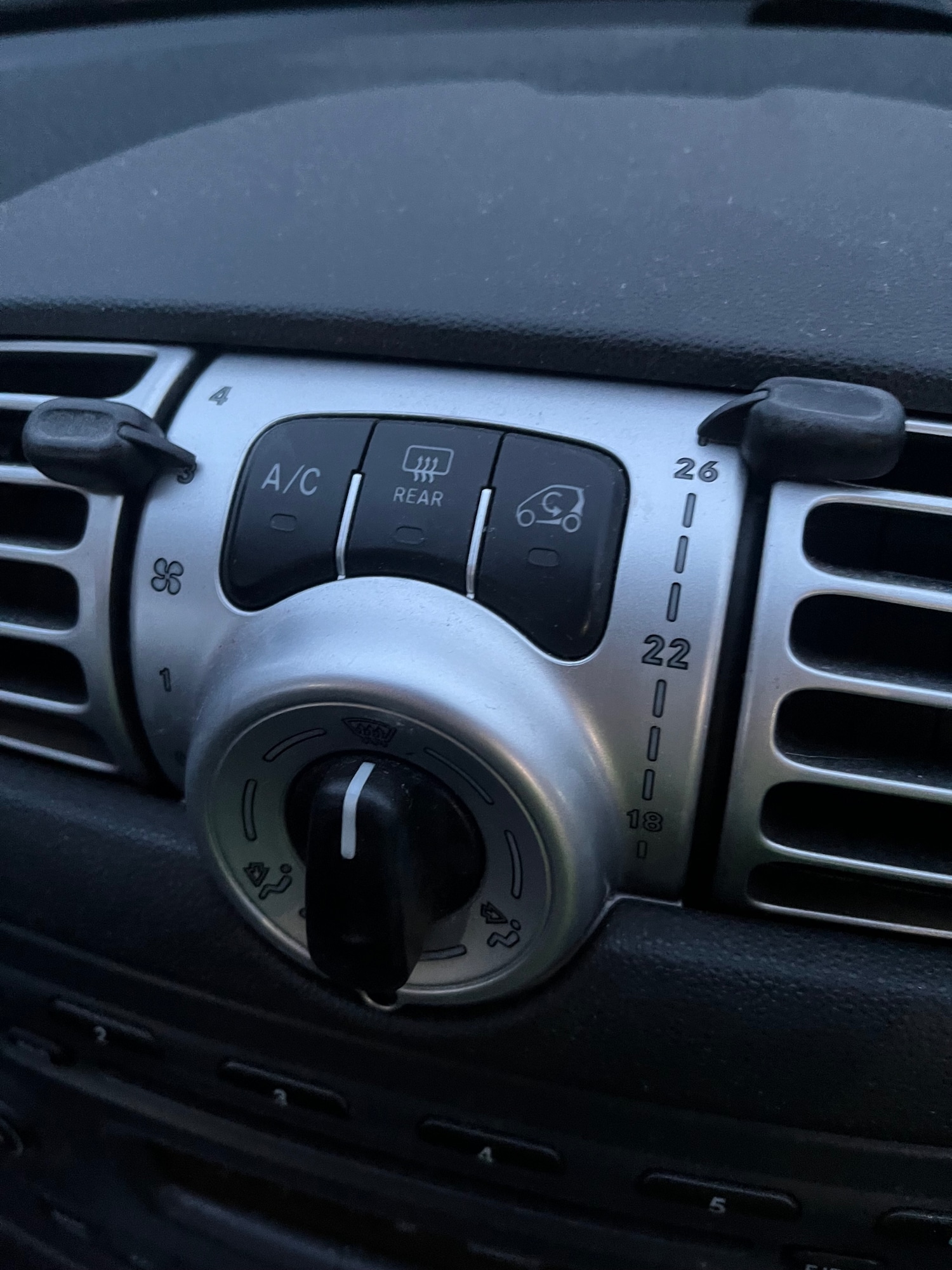 Used smart fortwo 2009 for sale - 77258638: Photo 15