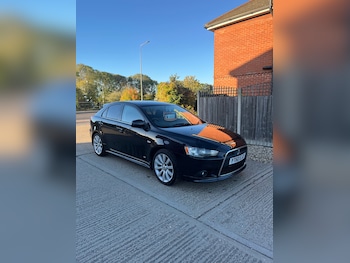 Used Mitsubishi Lancer 2010 for sale - 76196170: Photo