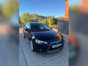 Used Mitsubishi Lancer 2010 for sale - 76196170: Photo