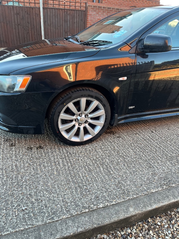 Used Mitsubishi Lancer 2010 for sale - 76196170: Photo 6
