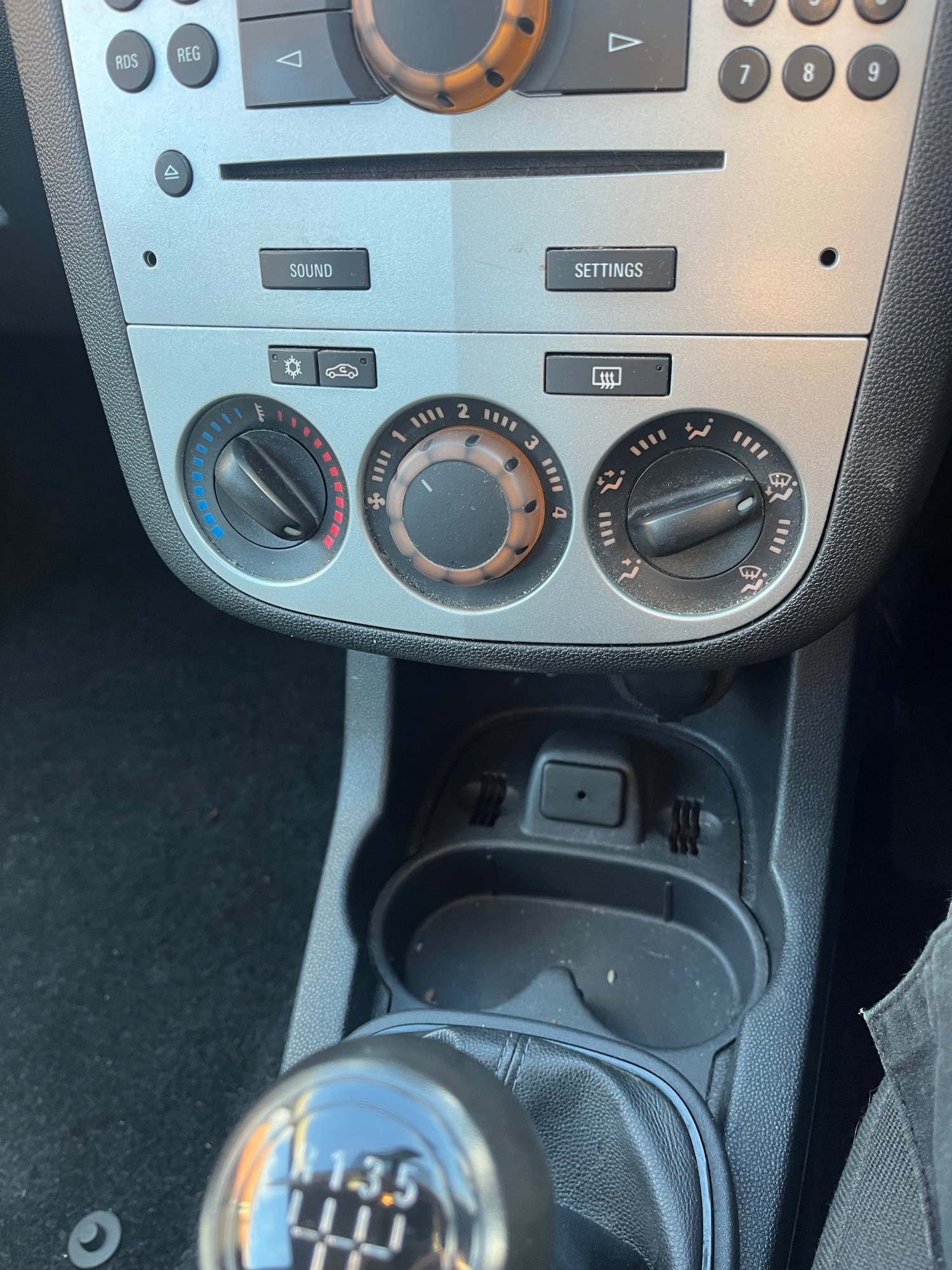 Used Vauxhall Corsa 2011 for sale - 76706001: Photo 21