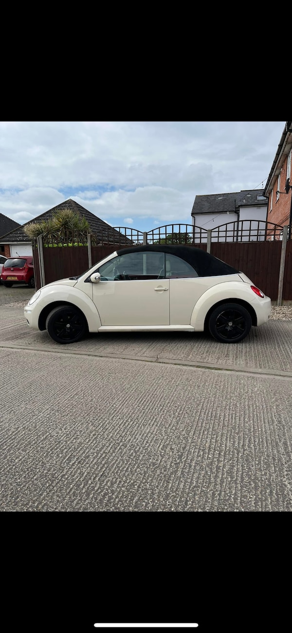 Used Volkswagen Beetle 2006 for sale - 76091178: Photo 12
