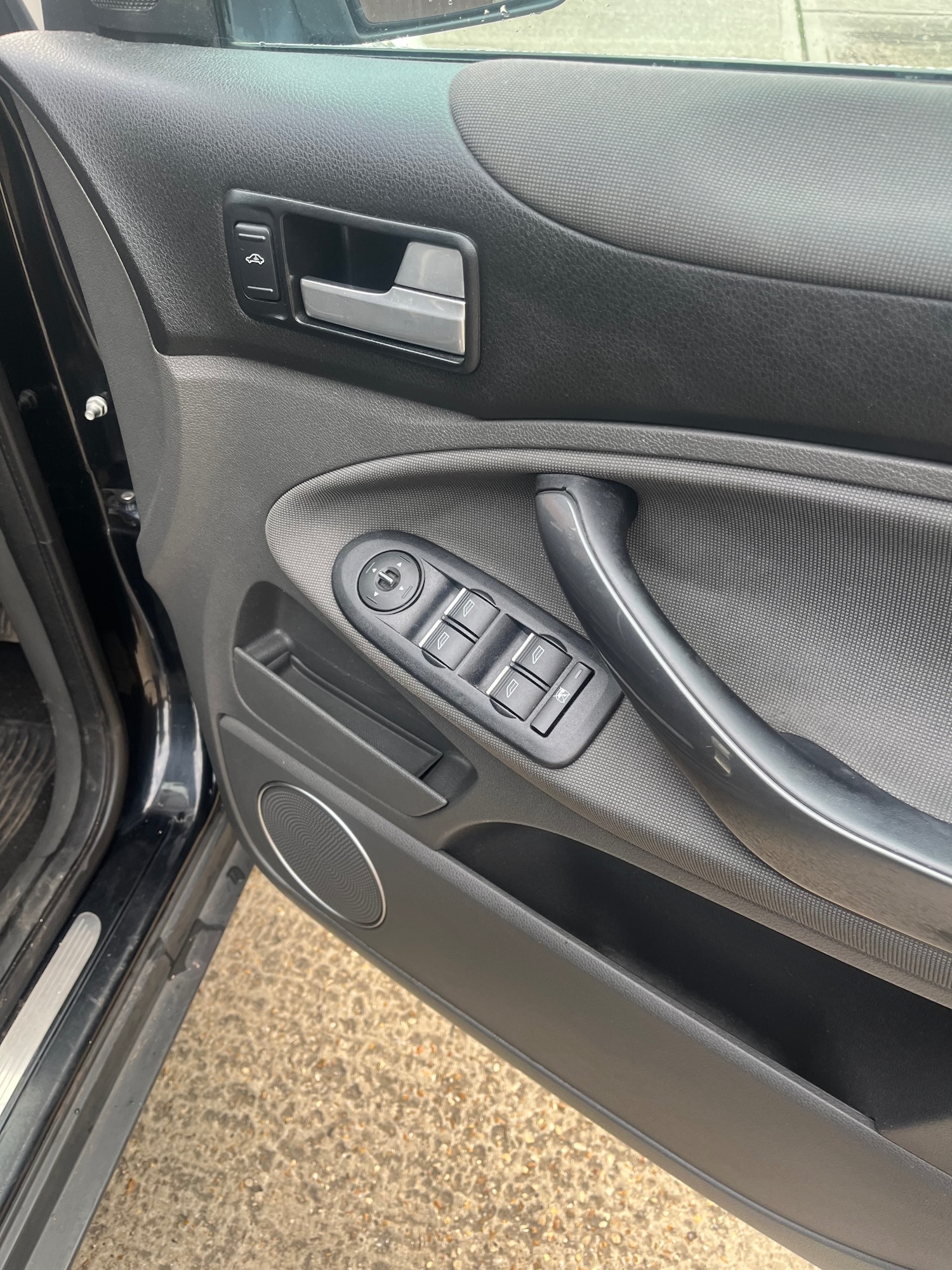 Used Ford Kuga 2010 for sale - 76497636: Photo 16