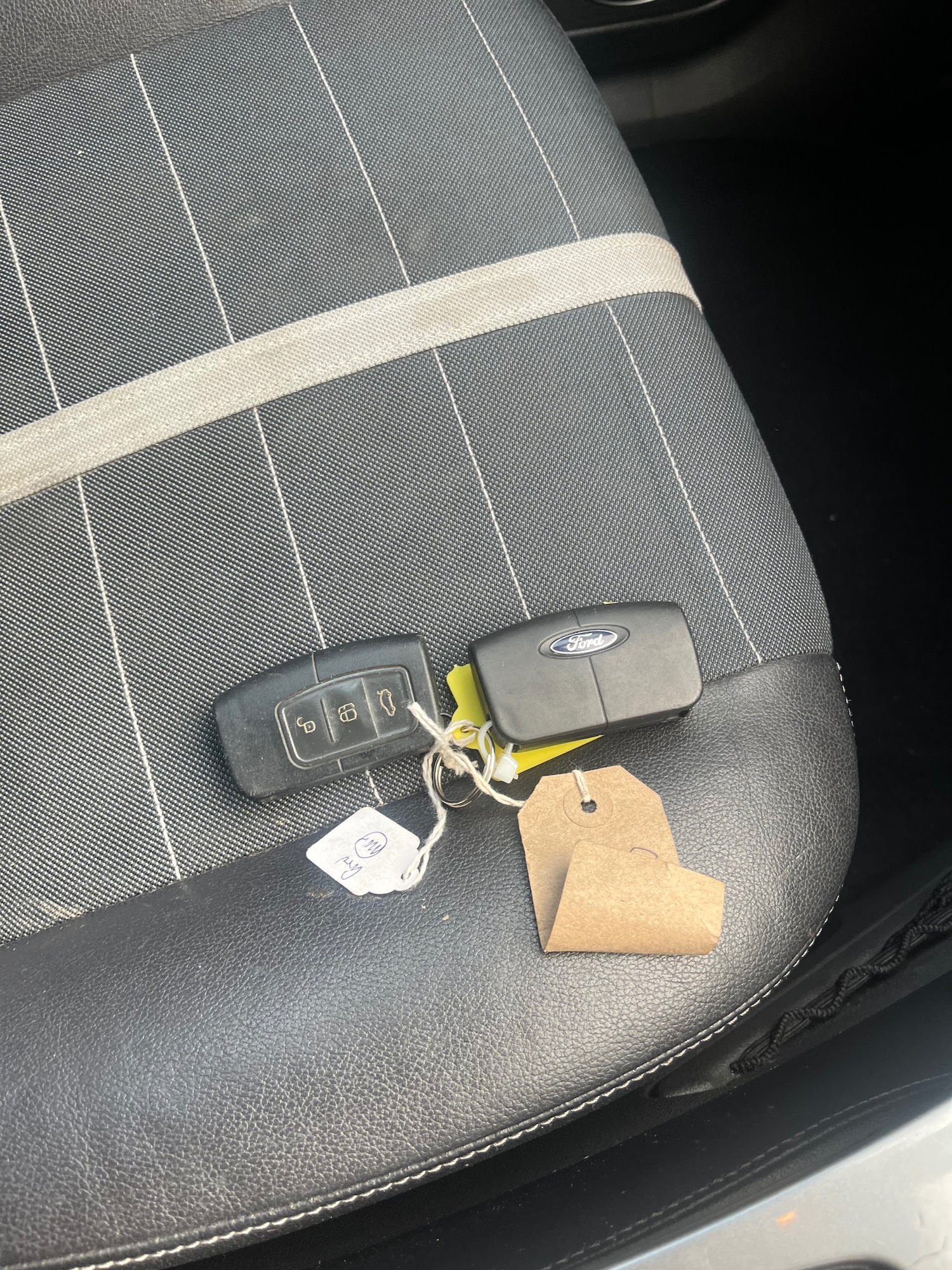 Used Ford Kuga 2010 for sale - 76497636: Photo 23