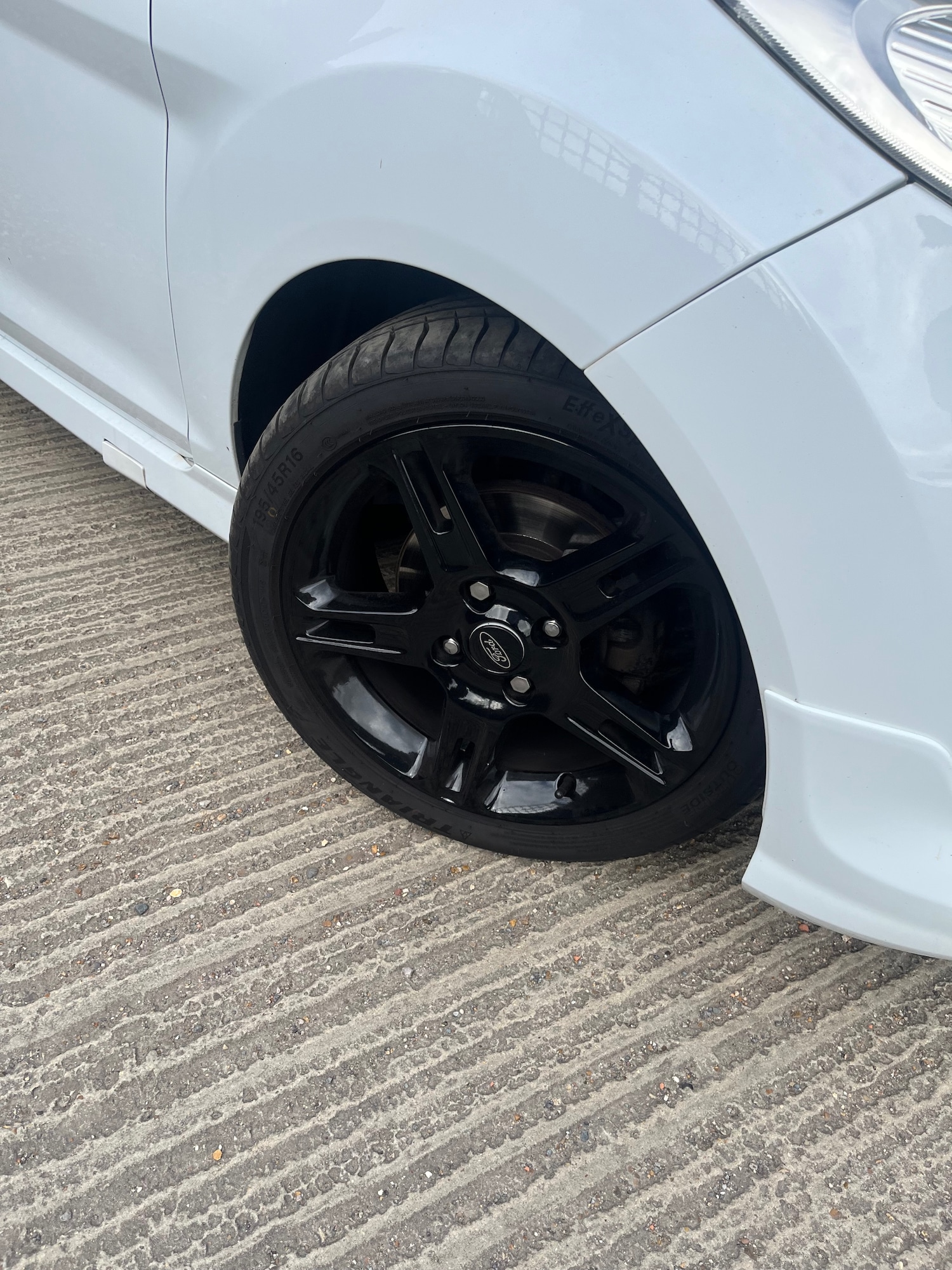 Used Ford Fiesta 2012 for sale - 76288041: Photo 5