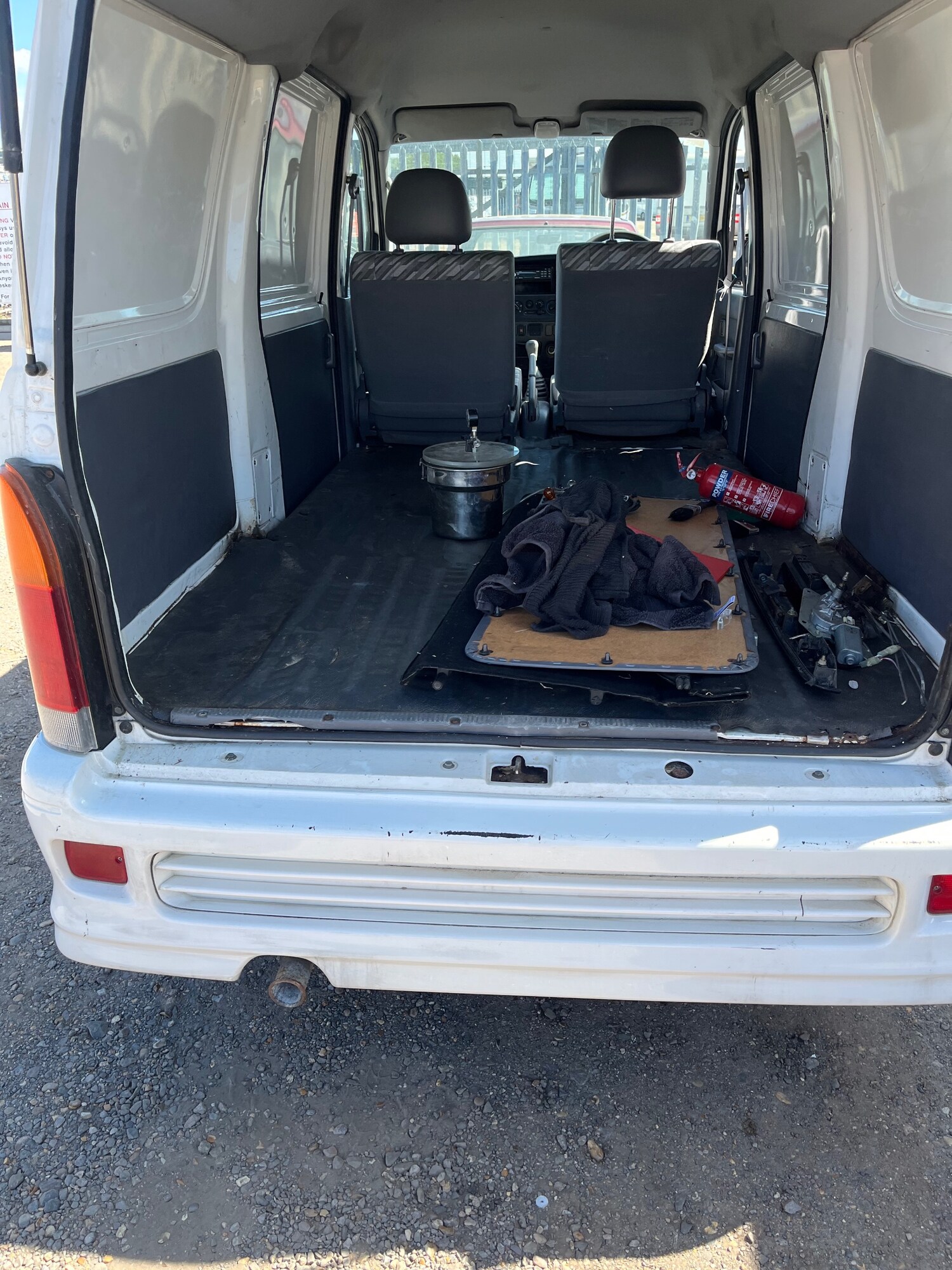 Used Daihatsu Extol 2005 for sale - 76275973: Photo 16