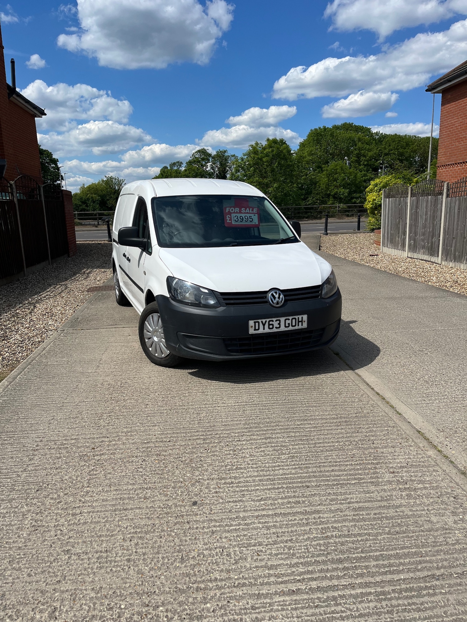 Used Volkswagen Caddy 2013 for sale - 76114871: Photo 1