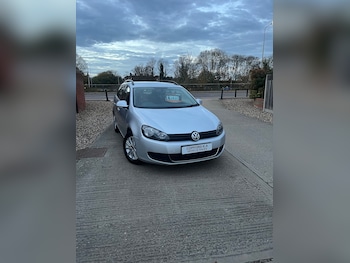 Used Volkswagen Golf 2011 for sale - 76531583: Photo