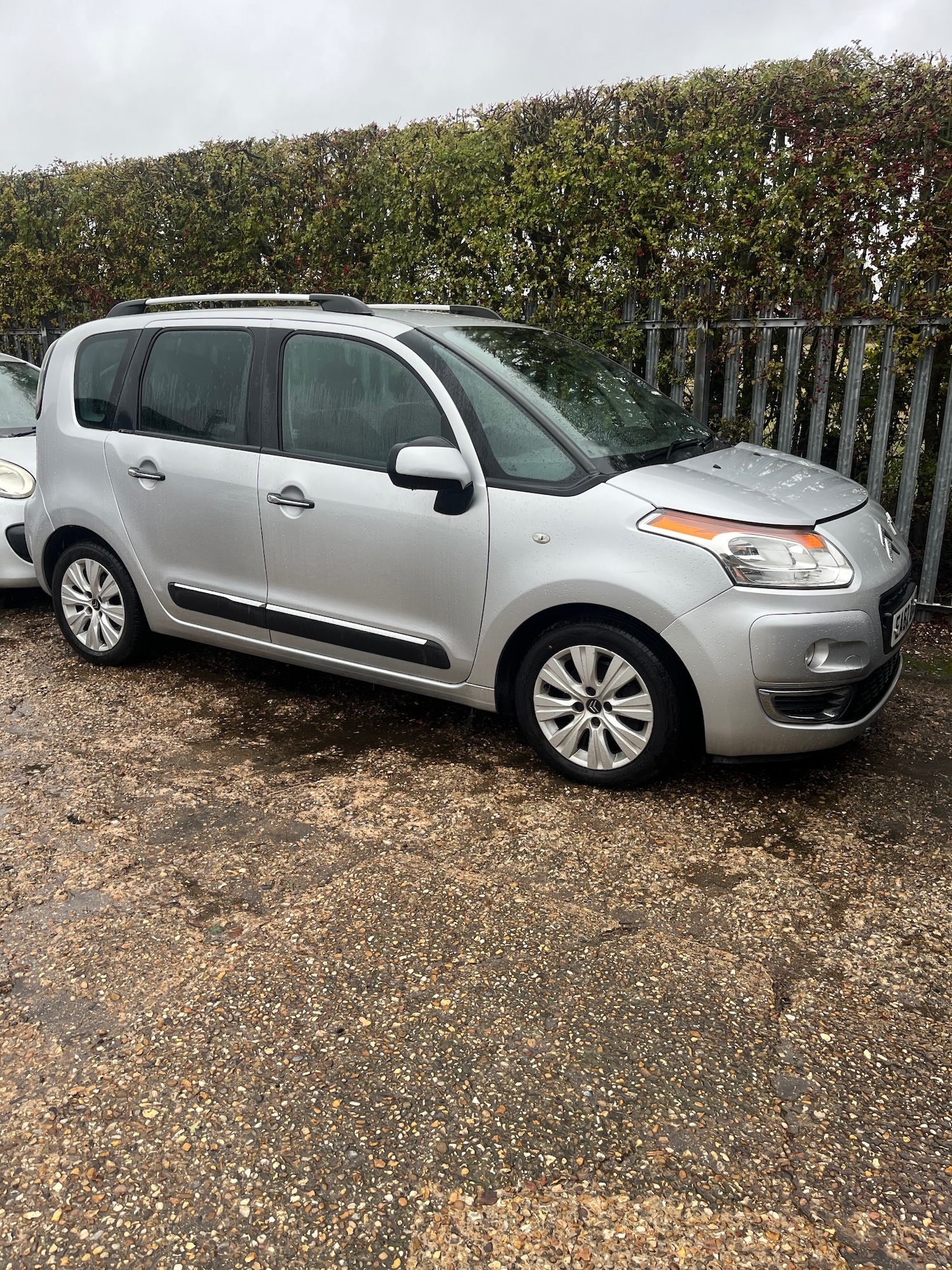 Used Citroen C3 Picasso 2012 for sale - 77053411: Photo 9