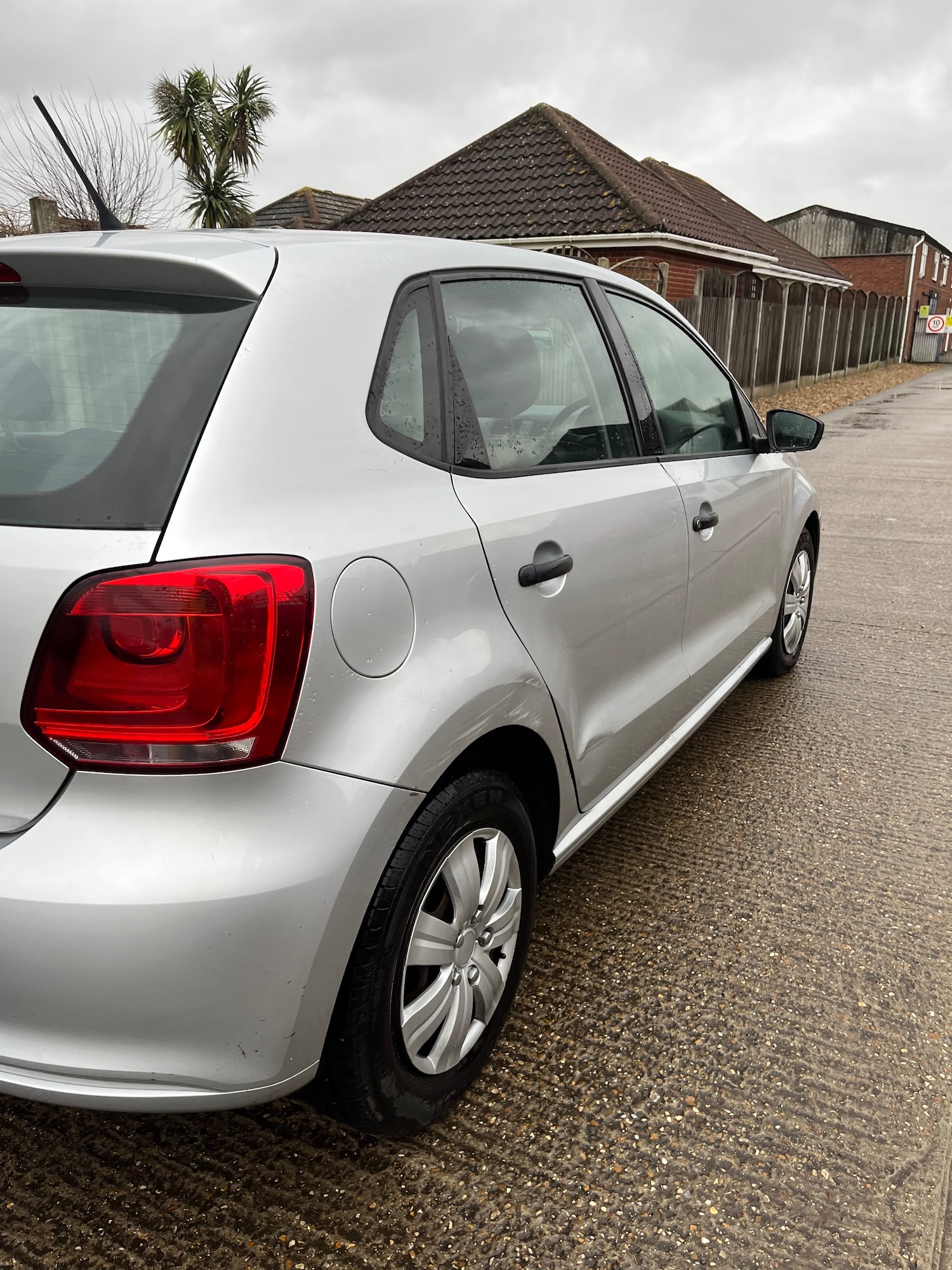 Used Volkswagen Polo 2012 for sale - 77228400: Photo 12