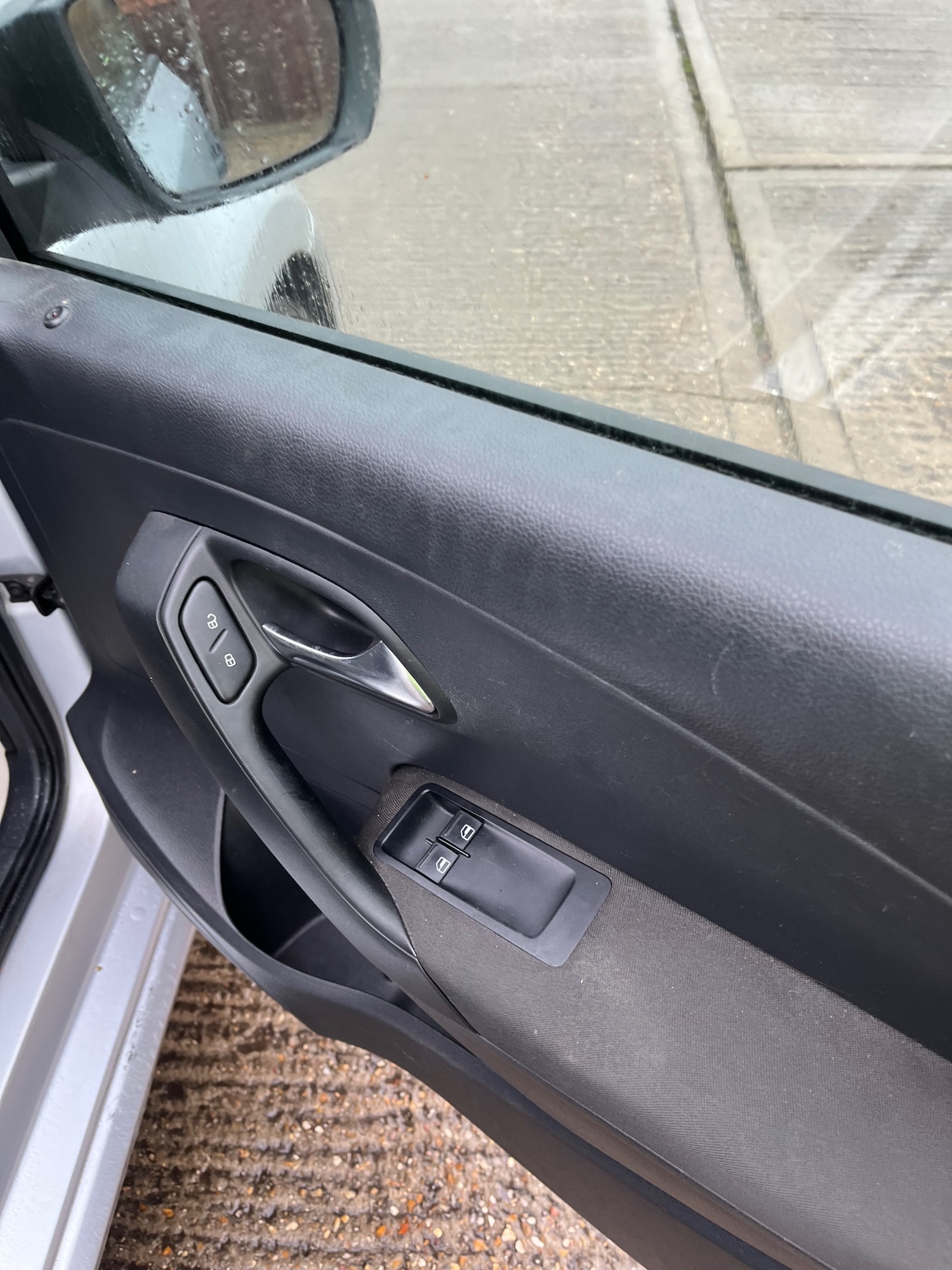 Used Volkswagen Polo 2012 for sale - 77228400: Photo 15