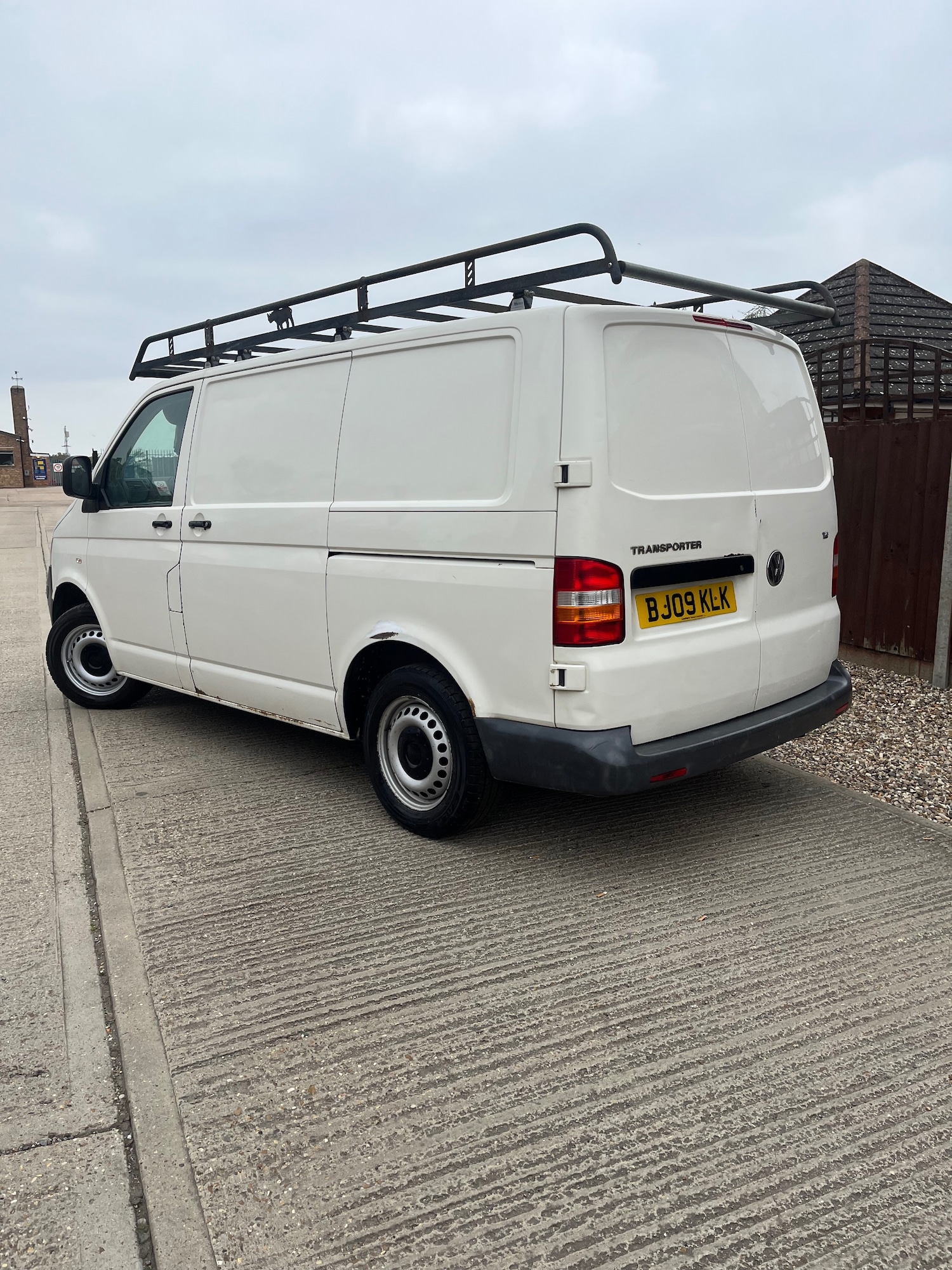 Used Volkswagen Transporter 2009 for sale - 76262916: Photo 10