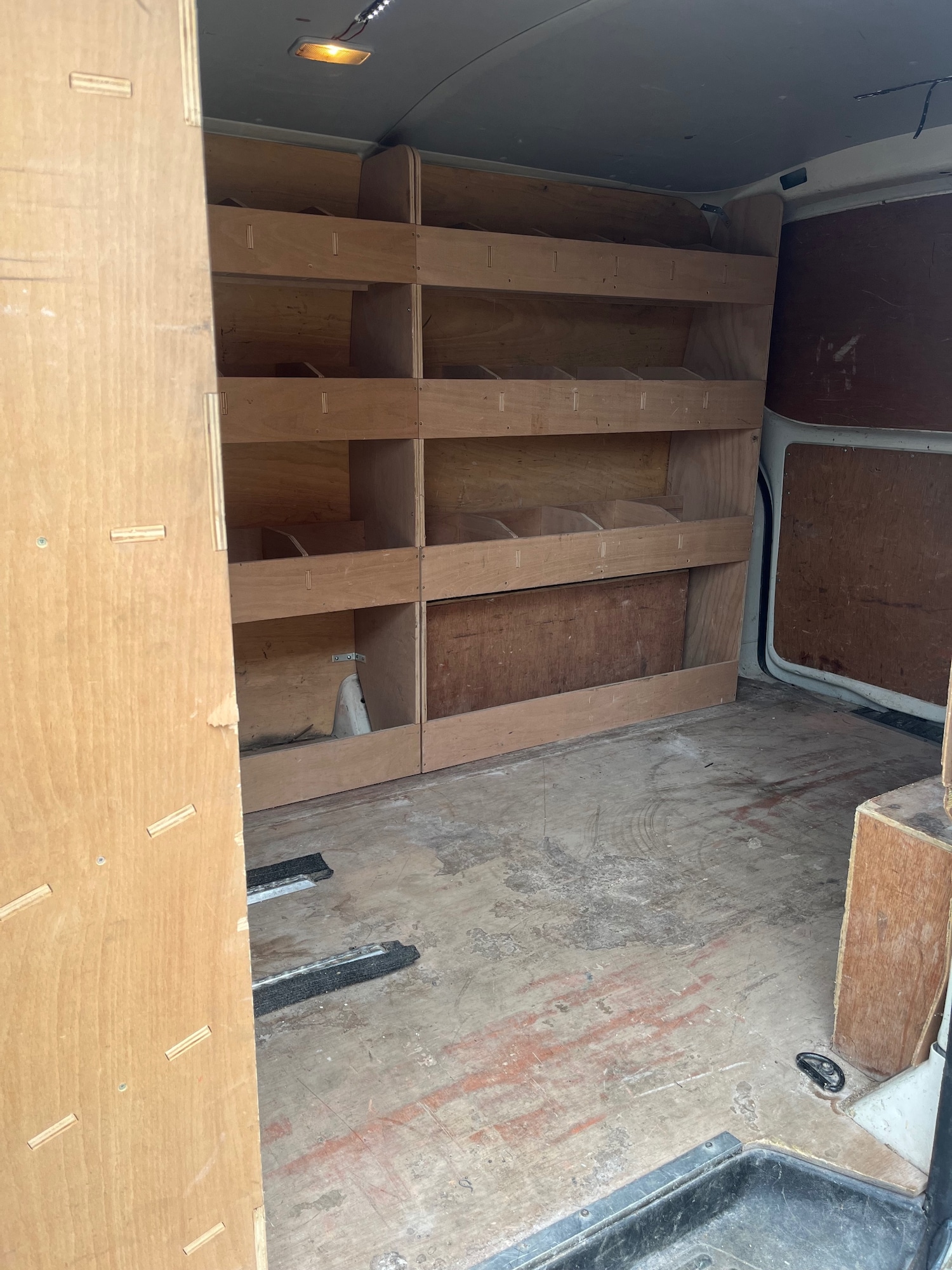 Used Volkswagen Transporter 2009 for sale - 76262916: Photo 12