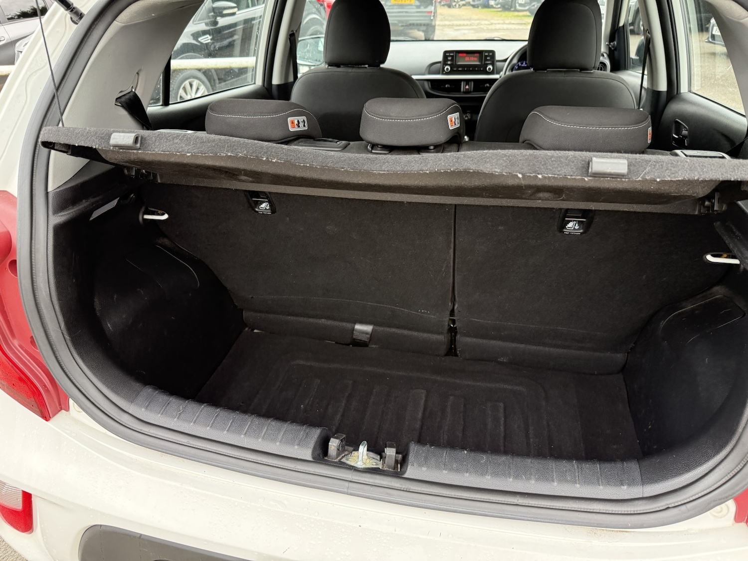 Used Kia Picanto 2017 for sale - 77465037: Photo 8