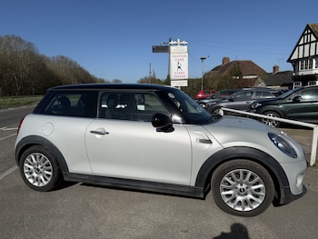 MINI Hatch feature image