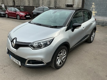 Used Renault Captur 2017 for sale - 78273926: Photo