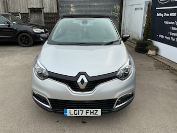 Used Renault Captur 2017 for sale - 78273926: Photo