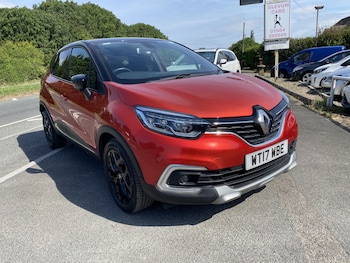 Used Renault Captur 2017 for sale - 79115577: Photo