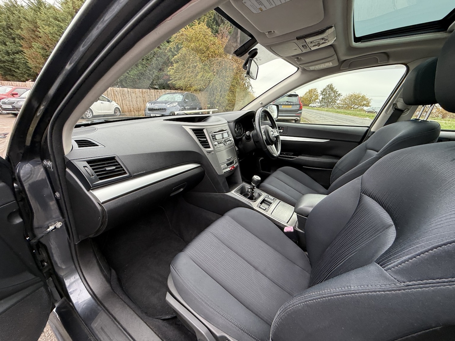 Used Subaru Legacy 2011 for sale - 76391456: Photo 16