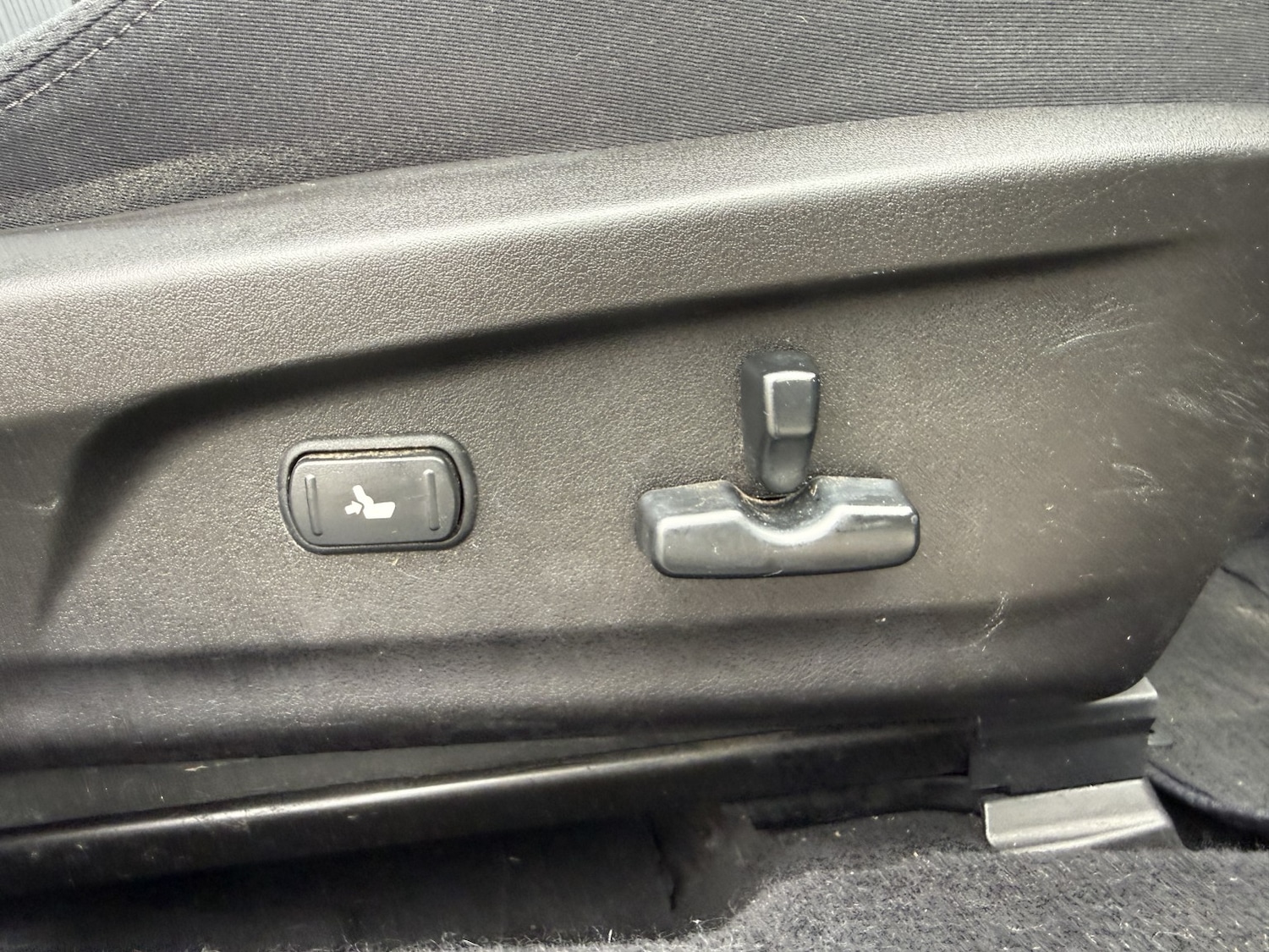 Used Subaru Legacy 2011 for sale - 76391456: Photo 24