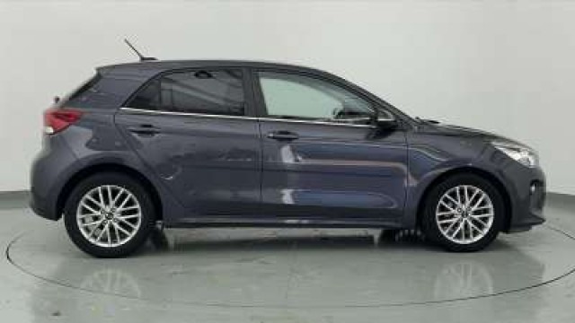 Used Kia Rio 2018 for sale - 76571231: Photo 2