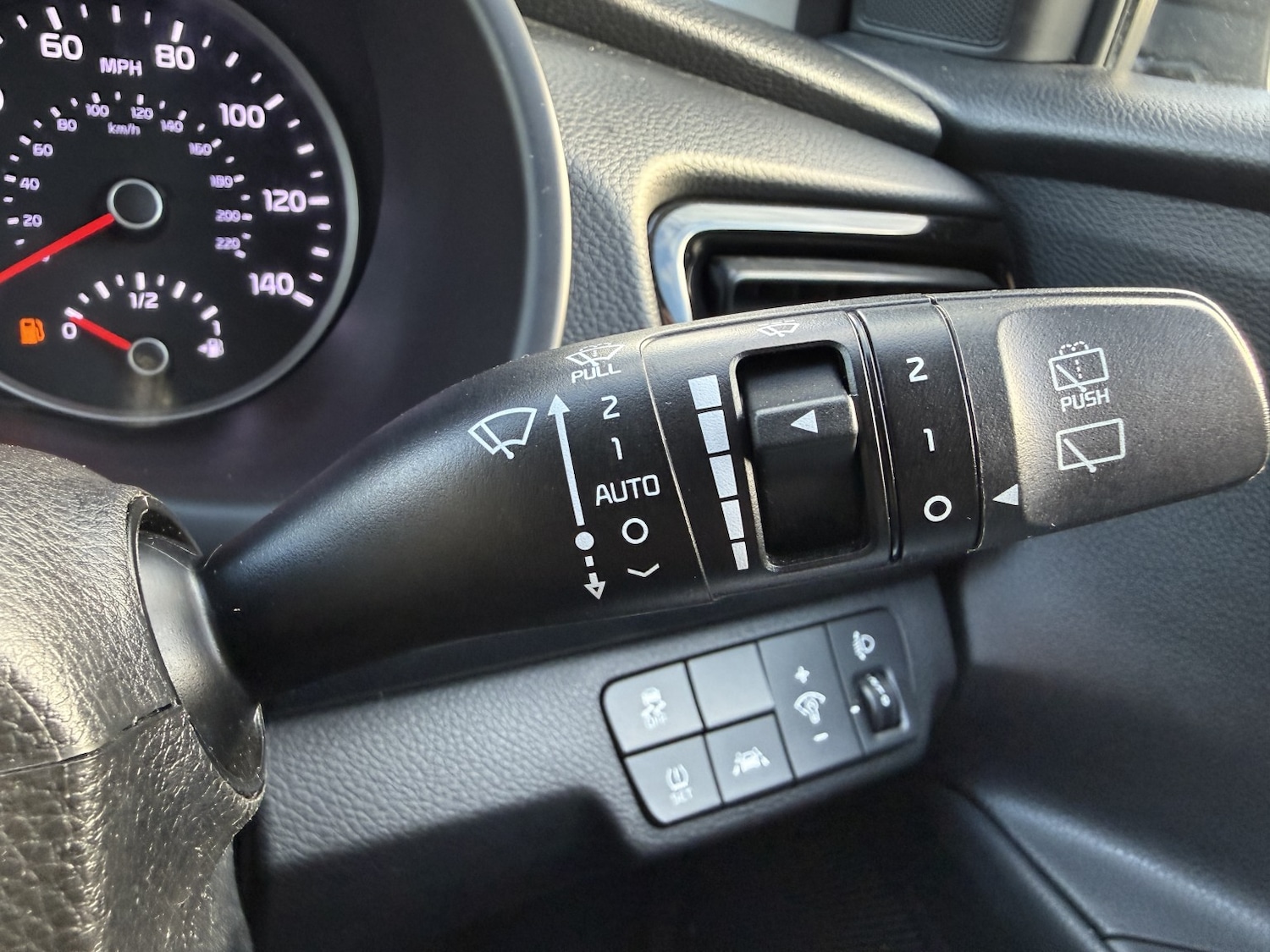 Used Kia Rio 2018 for sale - 76571231: Photo 28