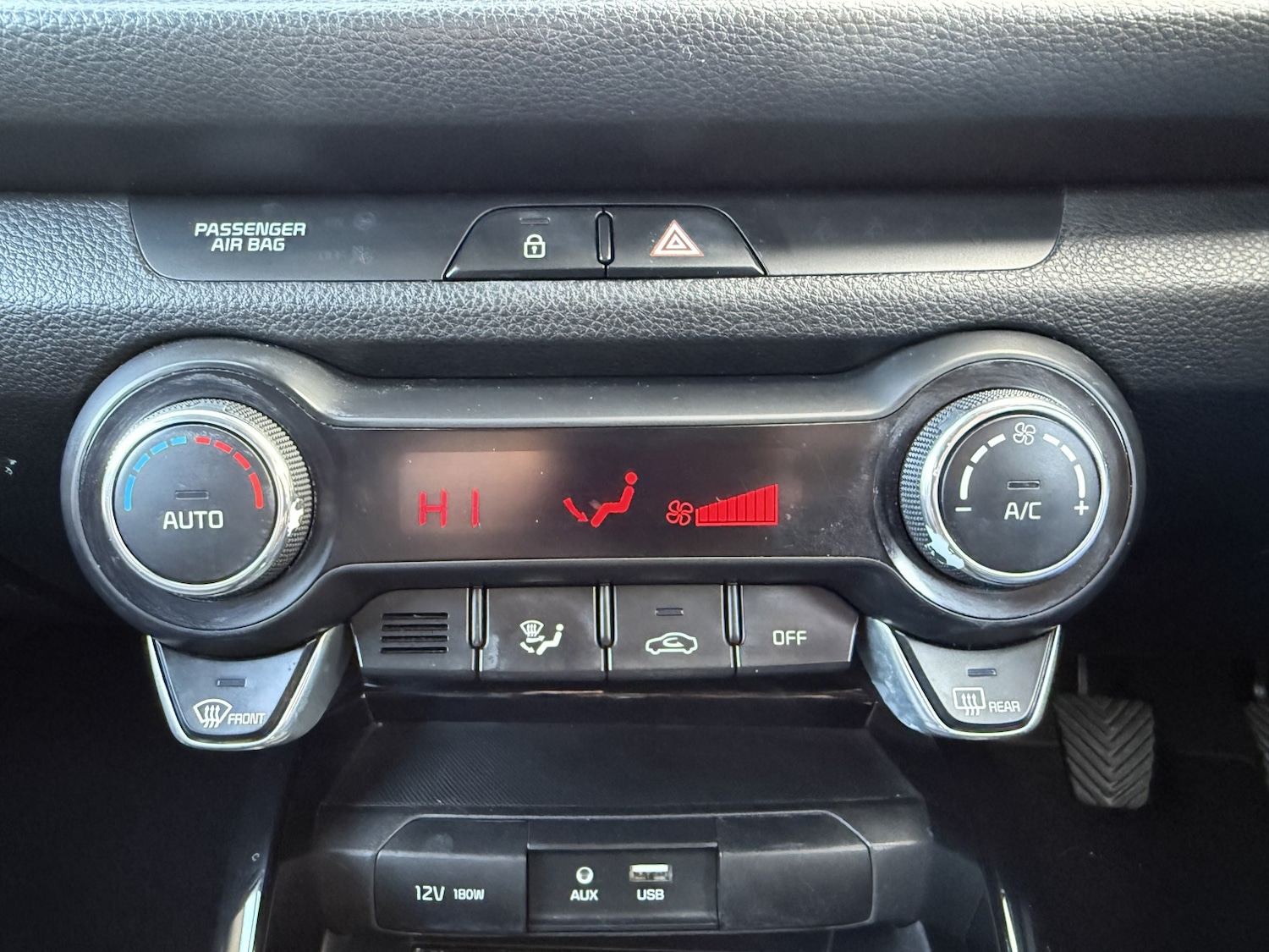 Used Kia Rio 2018 for sale - 76571231: Photo 32