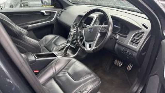 Used Volvo XC60 2016 for sale - 77921389: Photo 8