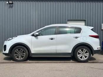 Used Kia Sportage 2017 for sale - 79564001: Photo