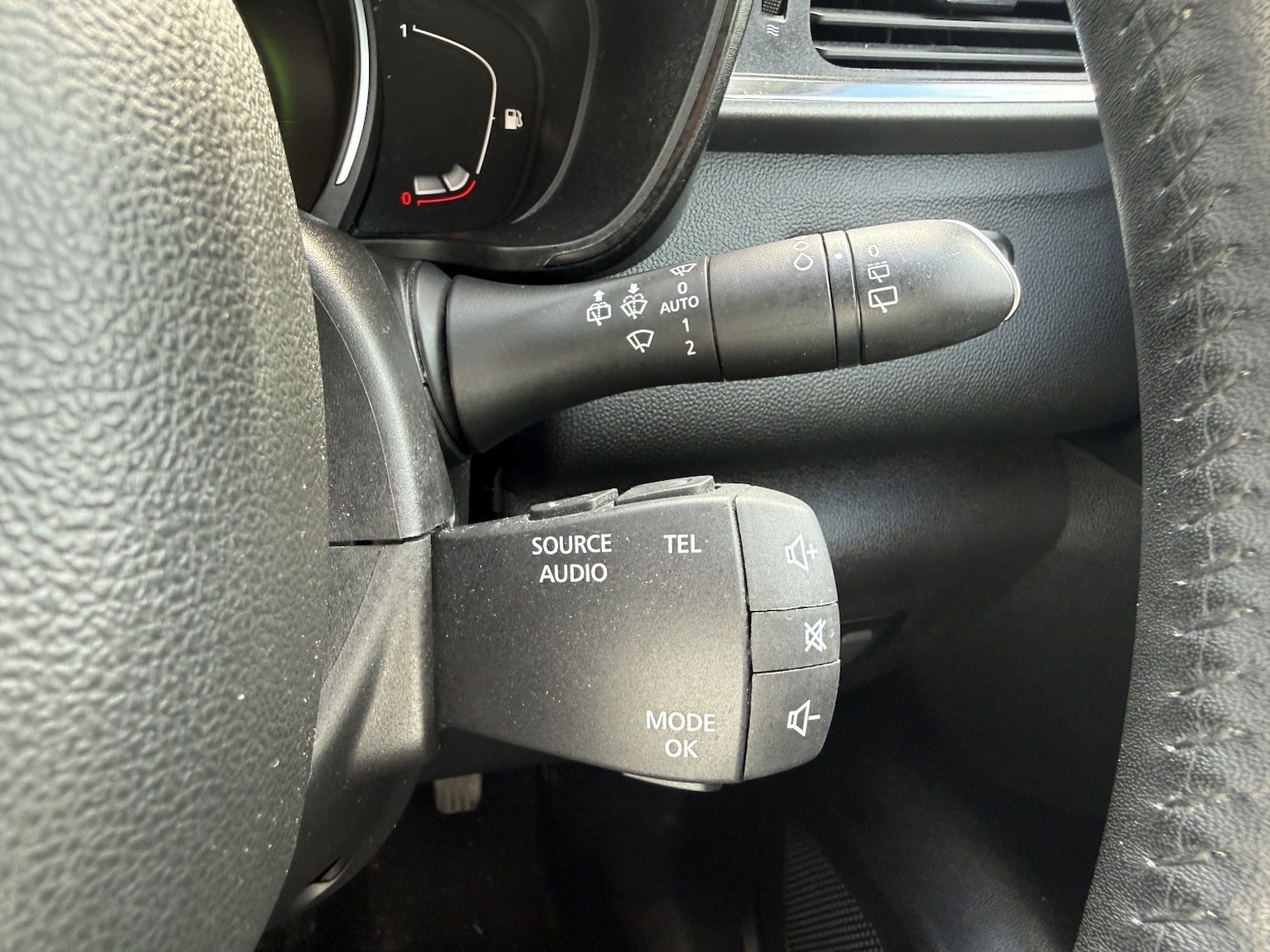 Used Renault Kadjar 2017 for sale - 78125123: Photo 26