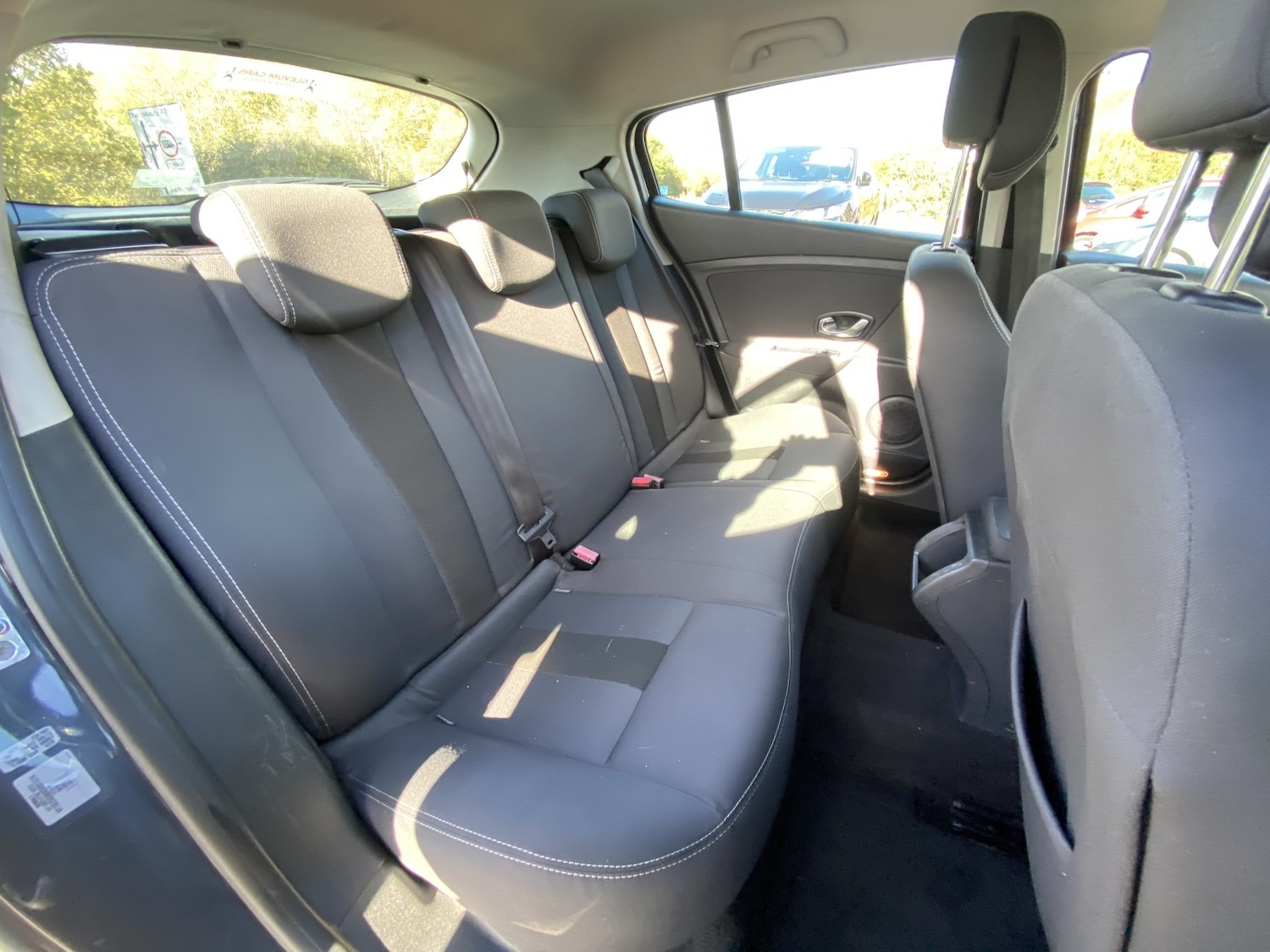 Used Renault Megane 2011 for sale - 77464649: Photo 13