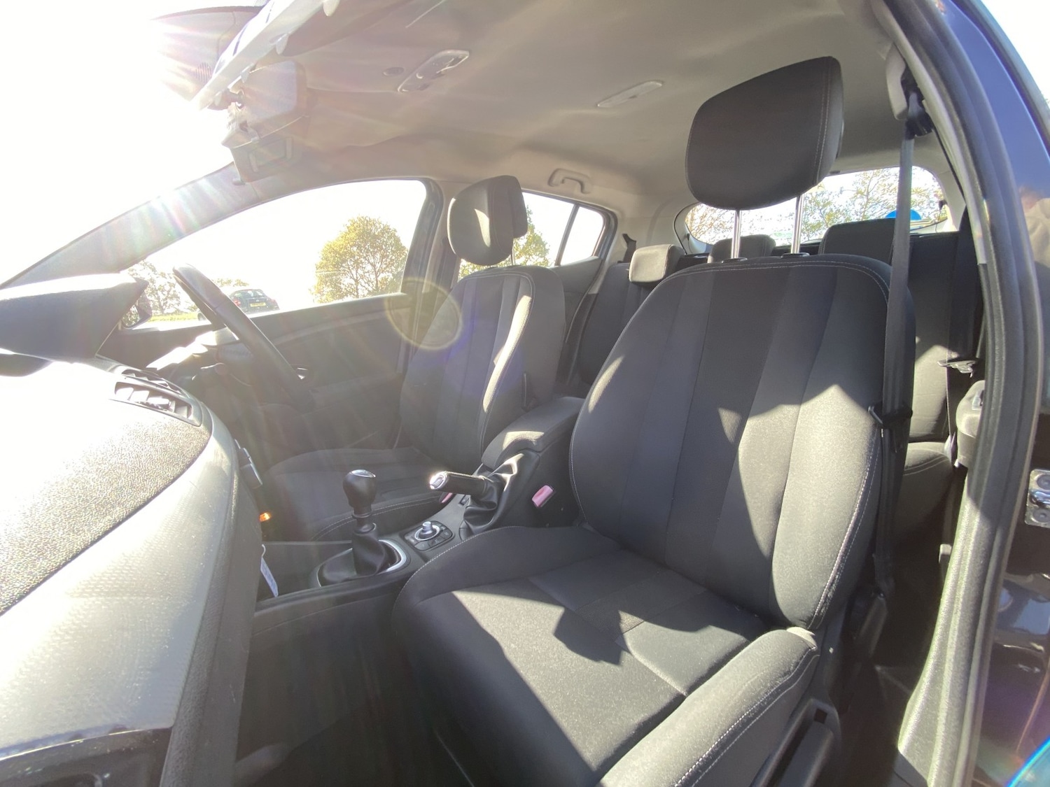 Used Renault Megane 2011 for sale - 77464649: Photo 18