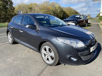 Used Renault Megane 2011 for sale - 77464649: Photo