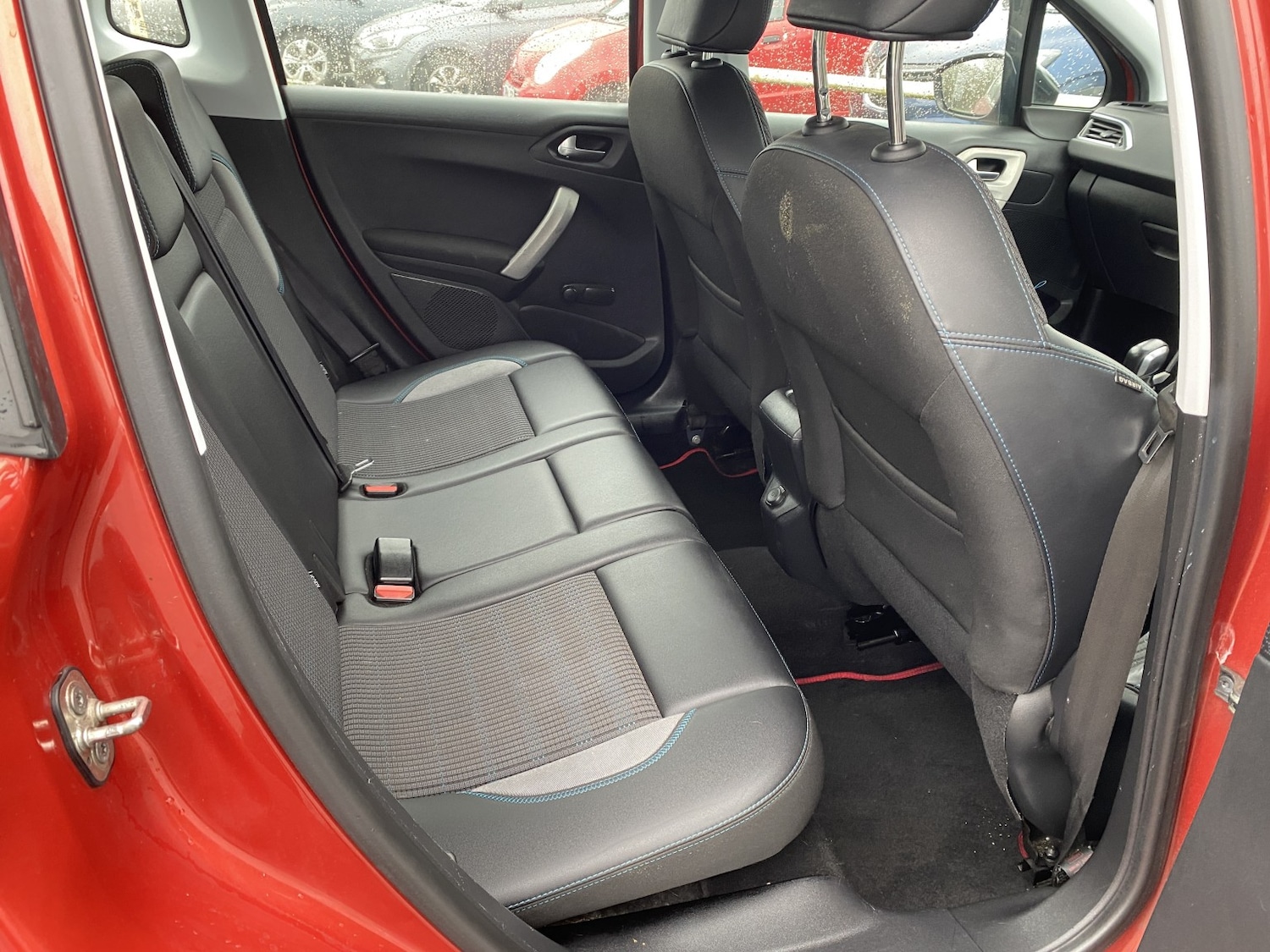 Used Peugeot 2008 2015 for sale - 77590097: Photo 8