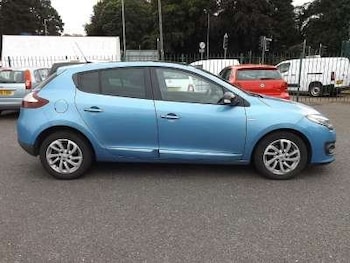 Used Renault Megane 2015 for sale - 75691911: Photo
