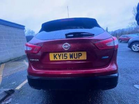 Used Nissan Qashqai 2015 for sale - 77400074: Photo 4